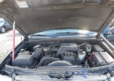 2005 Ford Explorer Xlt/Xlt Sport from USA, damaged, VIN 1FMZU73K05ZA65656